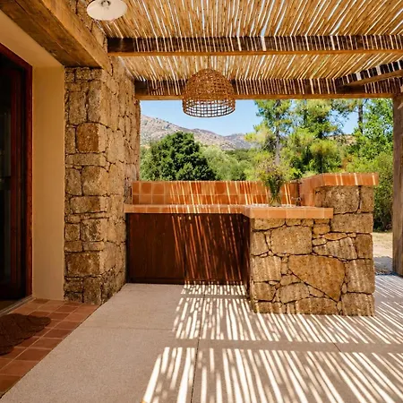别墅 Domaine Casa Filanci, Maison De Caractere En Pierre Avec Piscine A 5 Min Du Golfe De Lava 阿帕涅托
