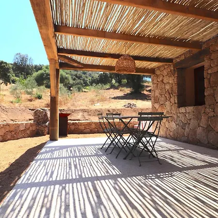 别墅 Domaine Casa Filanci, Maison De Caractere En Pierre Avec Piscine A 5 Min Du Golfe De Lava
